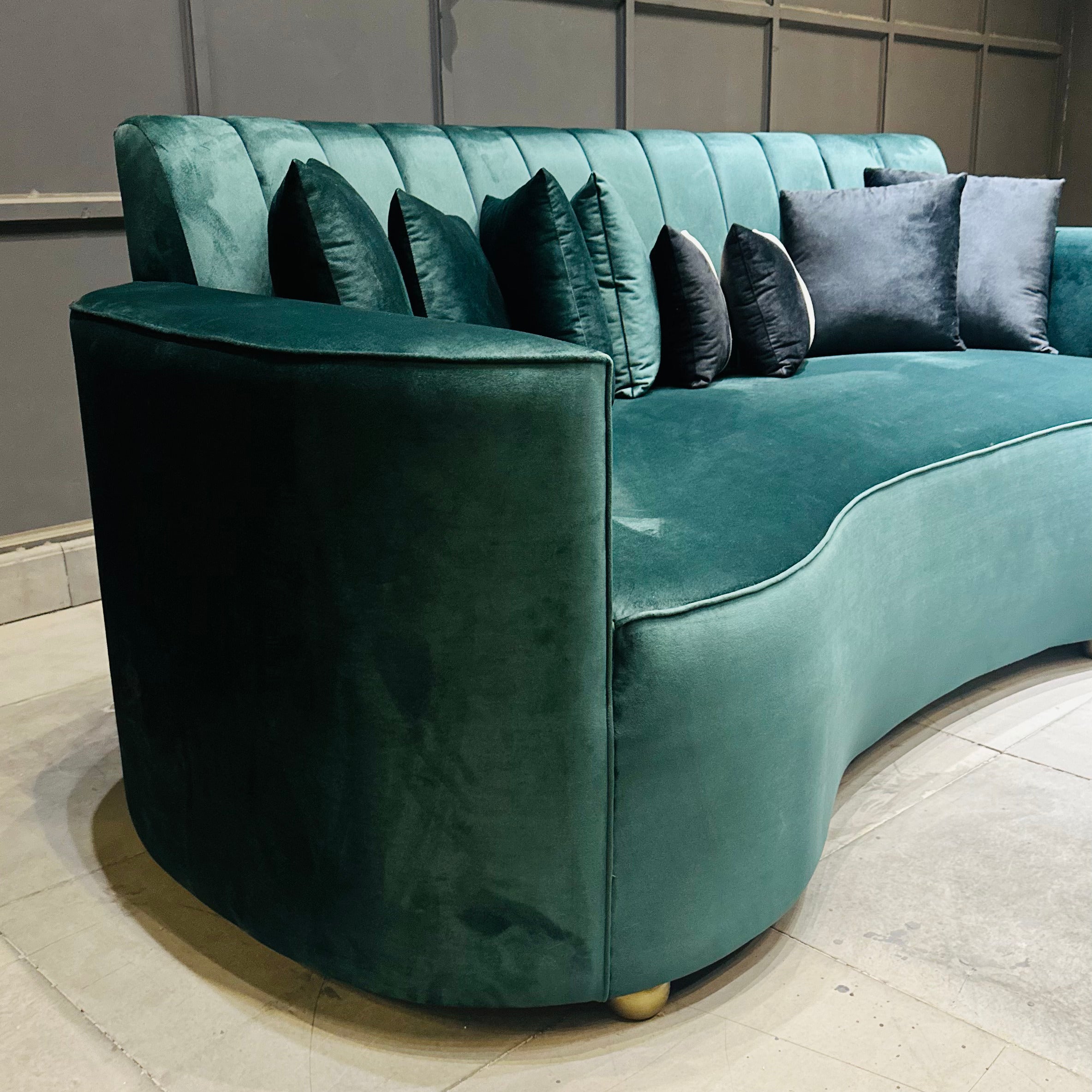 Curved D Shape 3.5 Seater Sofa