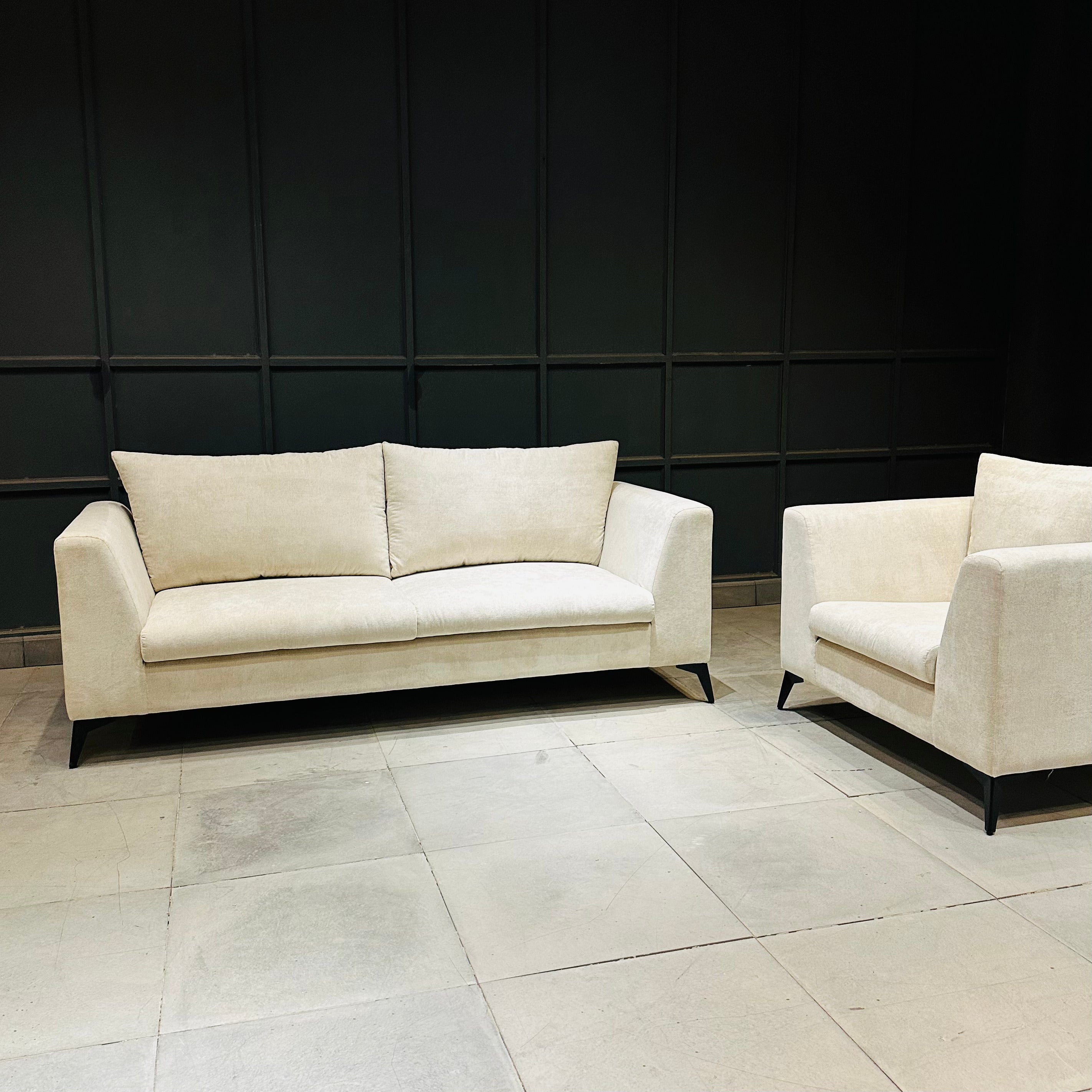 Bottom Tappered Sofa 3 Seater